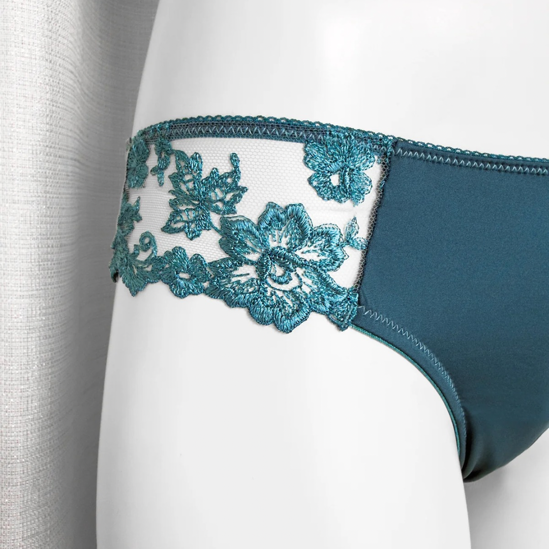 Brasiliana in tulle ricamato | Sakura Elegance