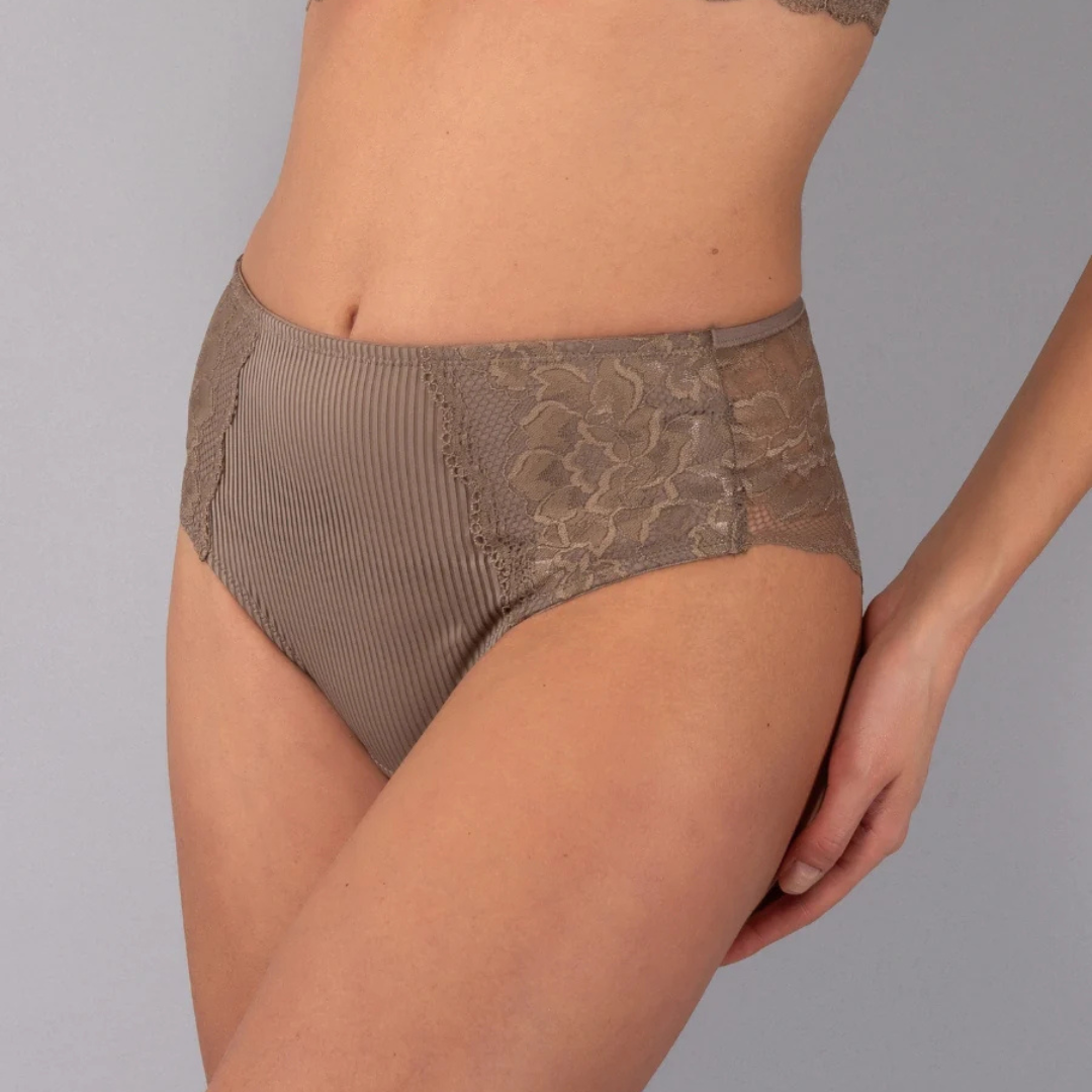 Brazilian microfibre briefs | Green Veronica AR37